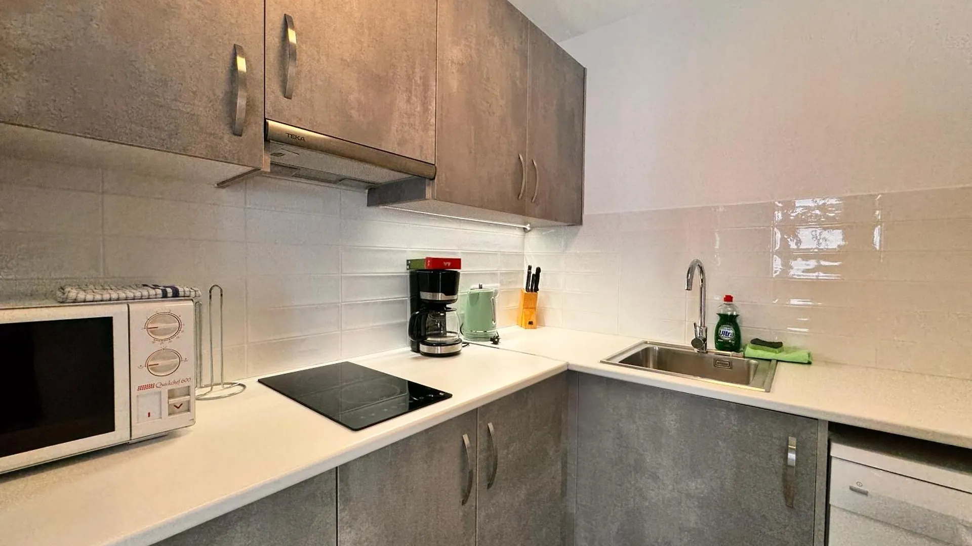 Yumbo Rainbow Homes A Maspalomas  0*, Maspalomas (Gran Canaria)