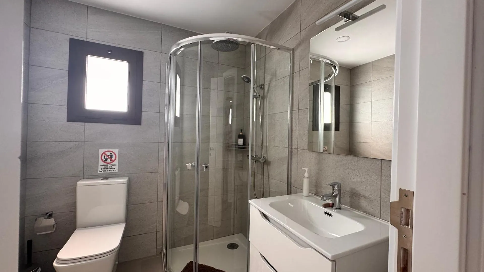 Yumbo Rainbow Homes A Μασπαλόμας